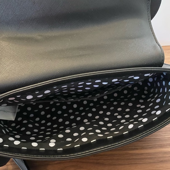 Loungefly Disney Minnie Mouse Ears & Red Bow Crossbody Bag Black & Red. - Picture 9 of 12